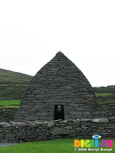 19594 Gallarus Oratory